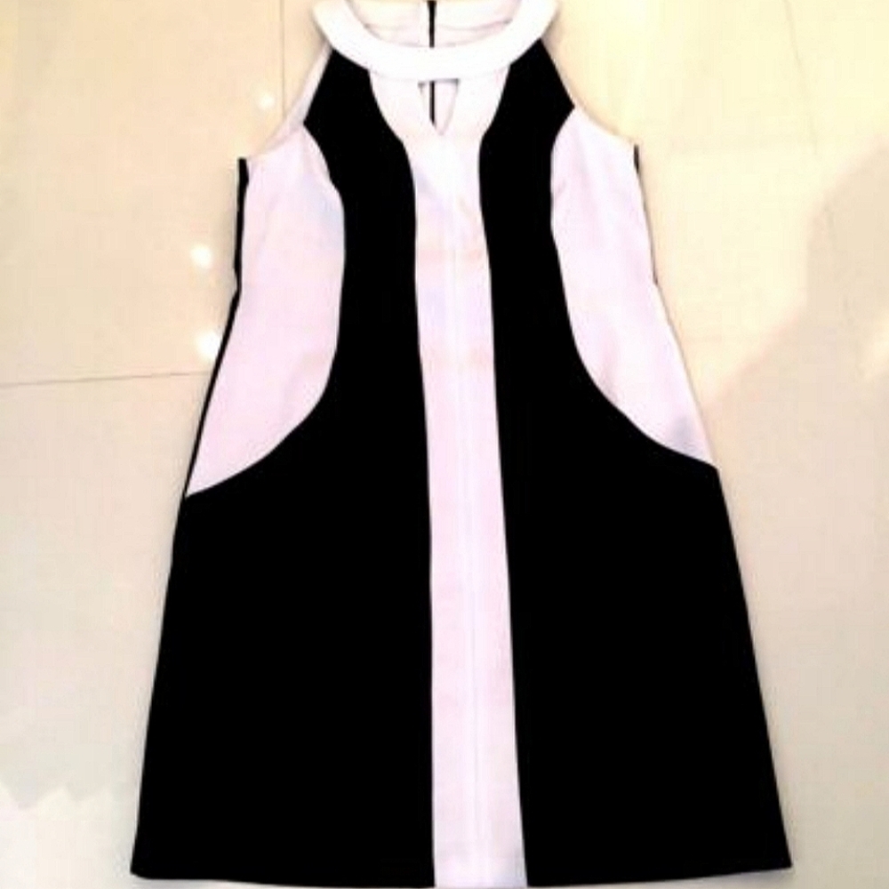 Signature By Sangria SZ 4P Black & White Sleeveless Keyhole Colorbock Mini Dress - Picture 3 of 13